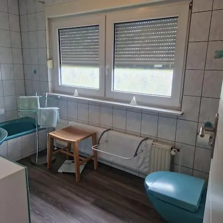 Gemuetliche 3-zimmer-wohnung, Zentral Gelegen Apartament *