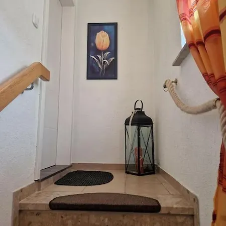 Daire Gemuetliche 3-zimmer-wohnung, Zentral Gelegen