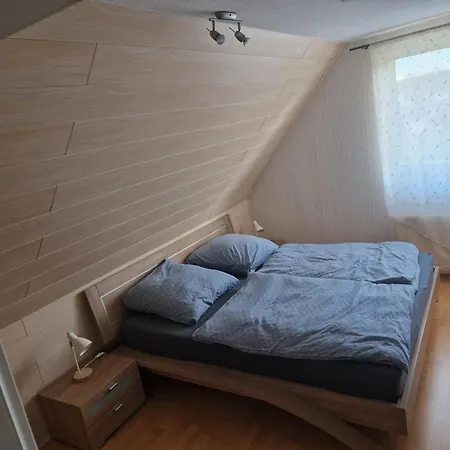 Gemuetliche 3-zimmer-wohnung, Zentral Gelegen