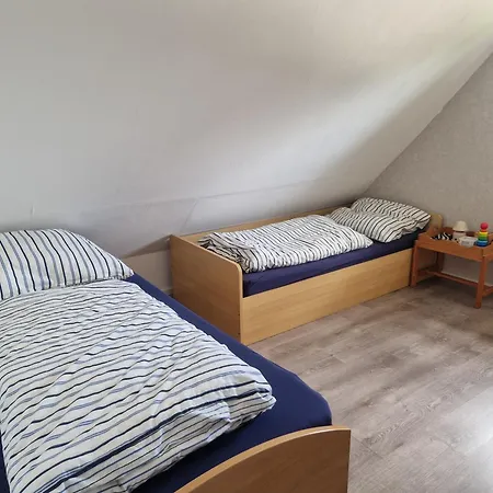 Gemuetliche 3-zimmer-wohnung, Zentral Gelegen Apensen